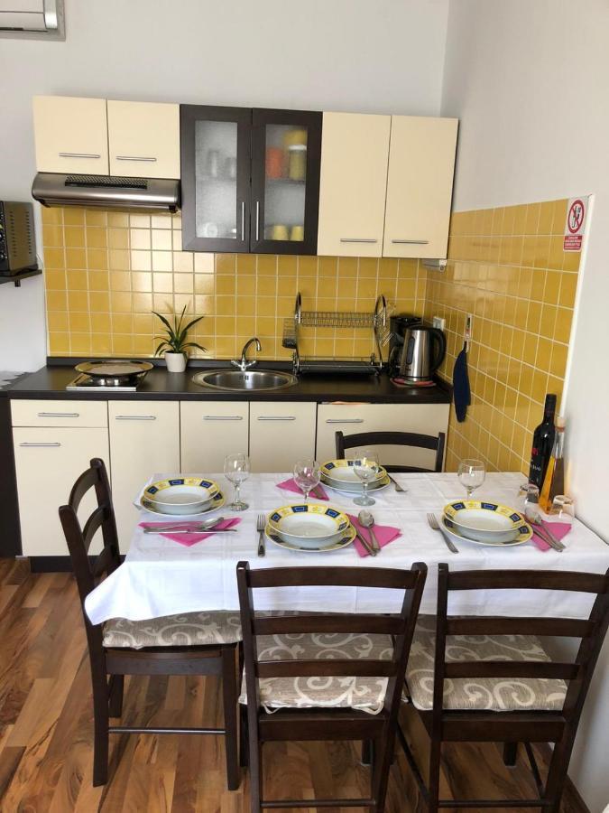 Apartments Rajcic คาชเตลา ภายนอก รูปภาพ